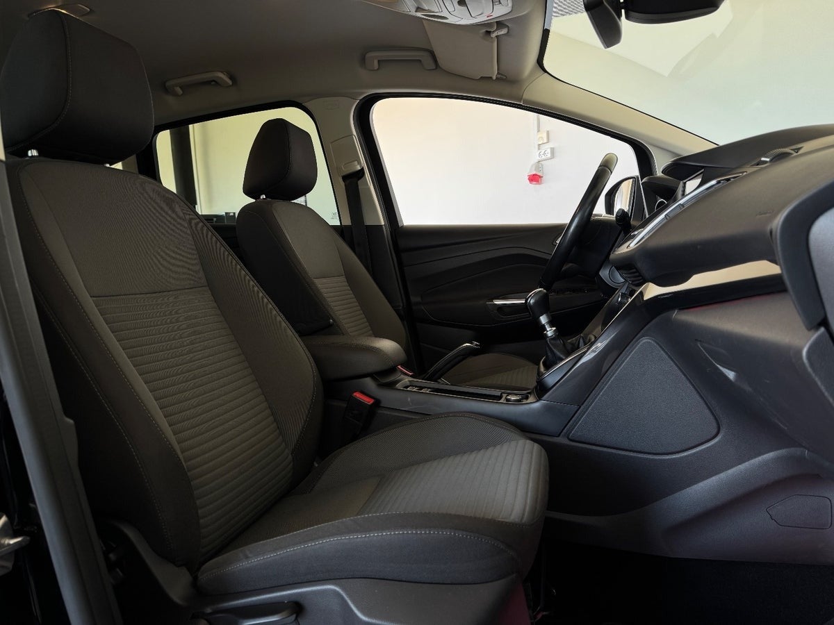 Ford C-MAX SCTi 125 Titanium