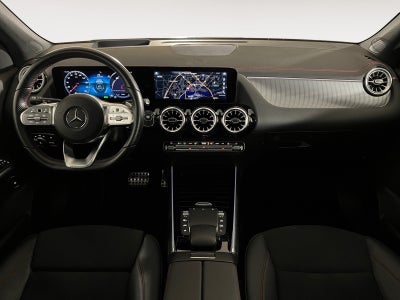 Mercedes EQA300 AMG Line 4Matic Van
