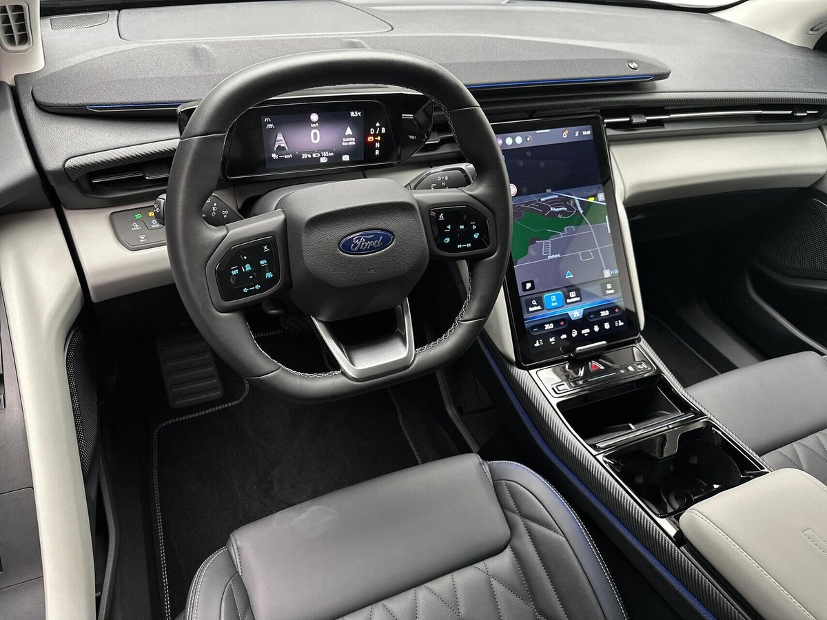 Ford Explorer Premium Extended Range billede 3