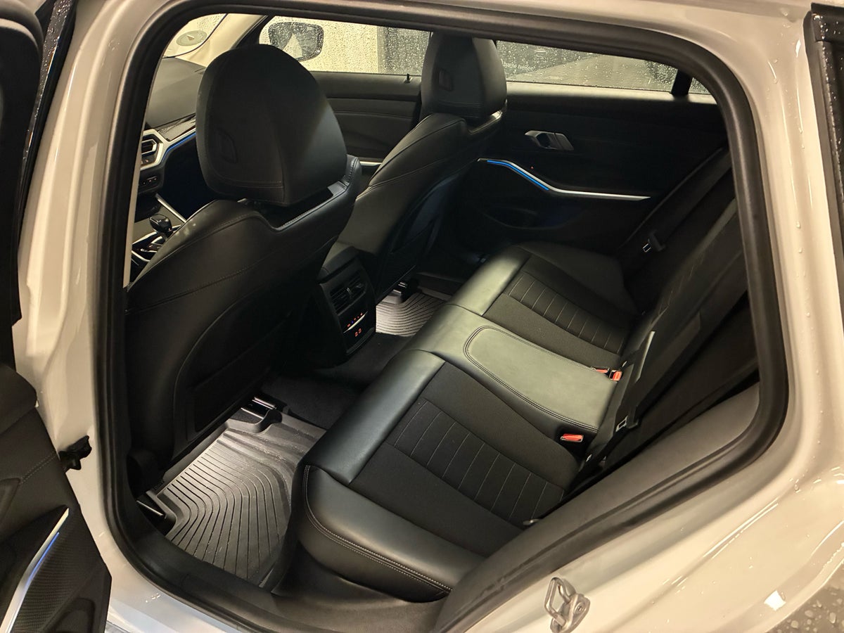 BMW 330e Touring Sport Line aut. billede 9