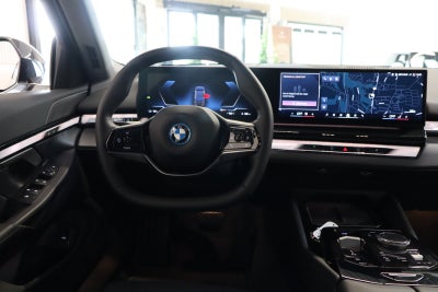 BMW i5 eDrive40 Sport Line