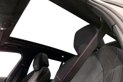 BMW i5 eDrive40 Touring Fully Charged M-Sport