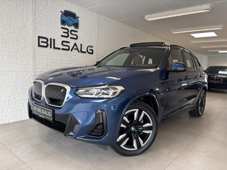 BMW iX3 Charged M-Sport