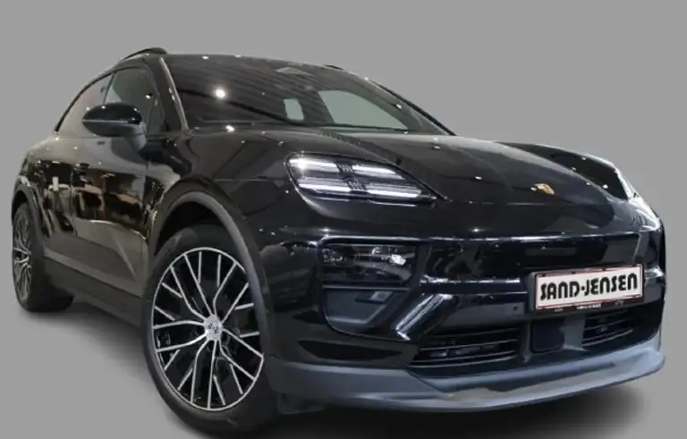 Porsche Macan 4