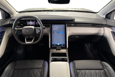 Ford Explorer Premium Extended Range