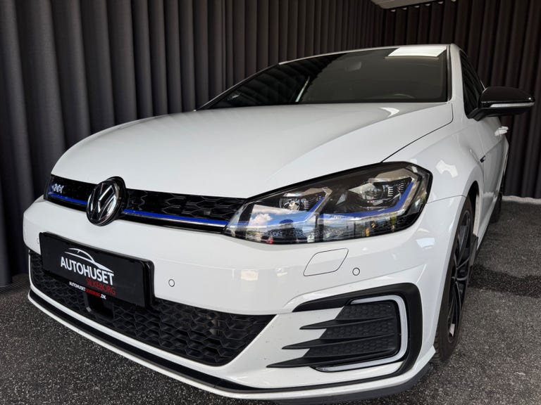 VW Golf VIII GTE DSG