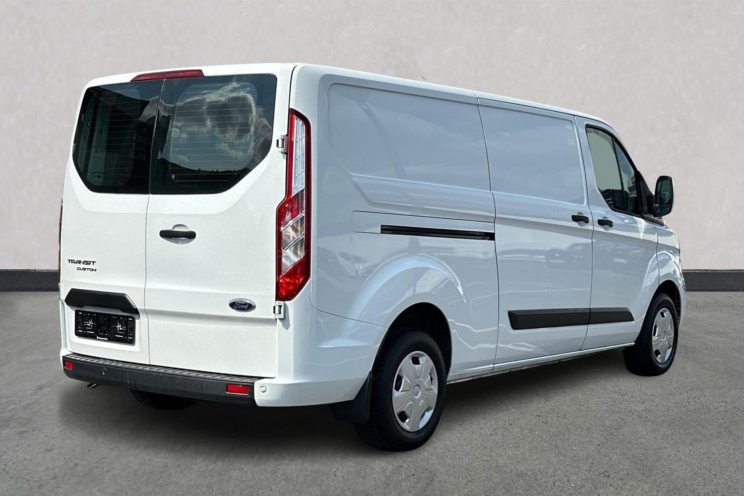 Billede af Ford Transit Custom 300L 2,0 TDCi 105 Trend