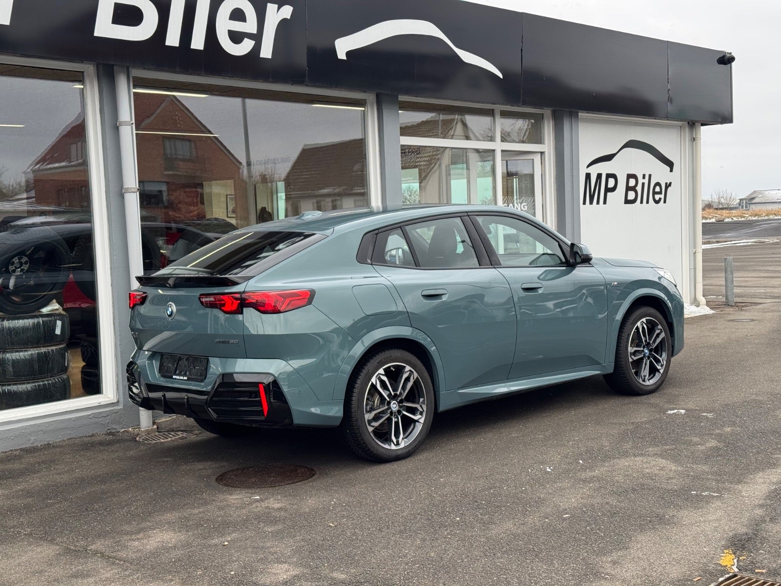 Billede af BMW iX2  eDrive20 M-Sport