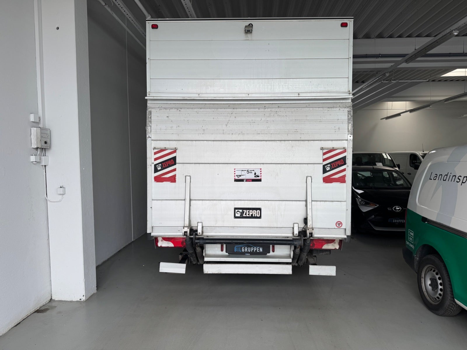 Billede af Mercedes Sprinter 314 2,2 CDi Alukasse m/lift aut. FWD