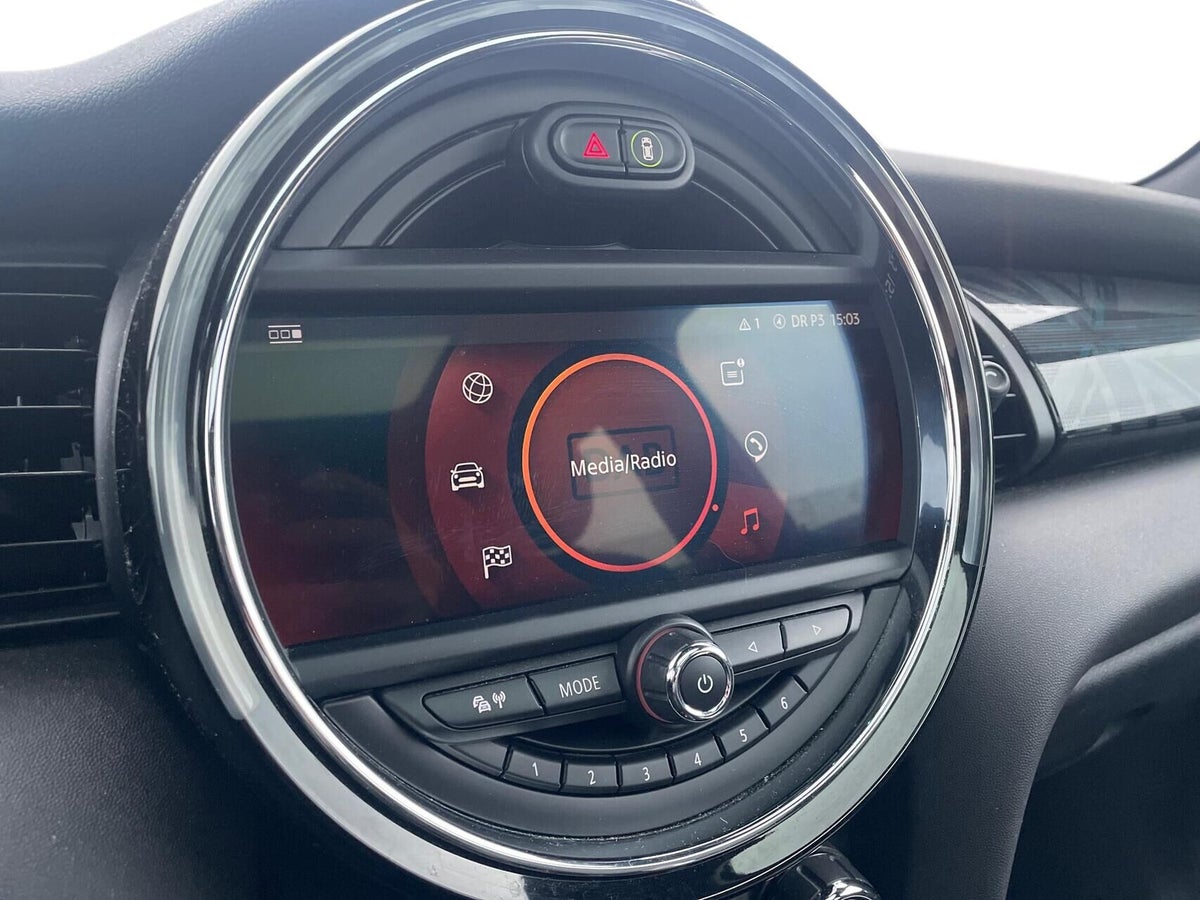 MINI Cooper SE Essential billede 11