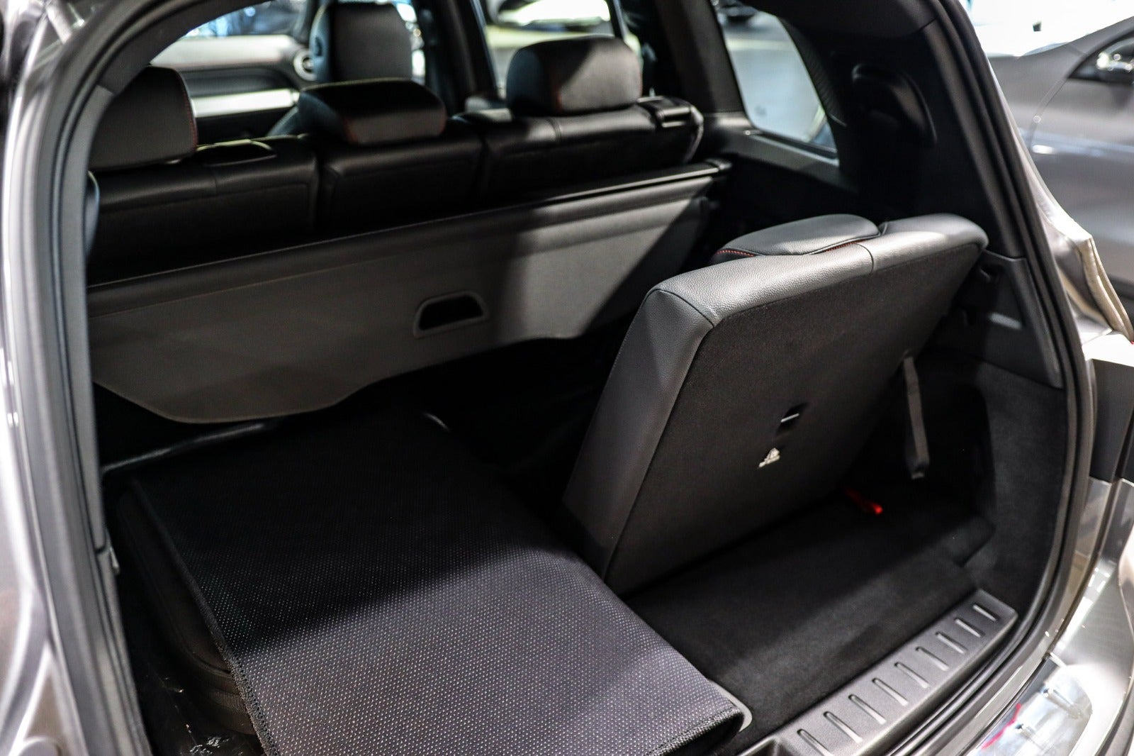 Billede af Mercedes EQB250+  AMG Line Advance Plus 7prs