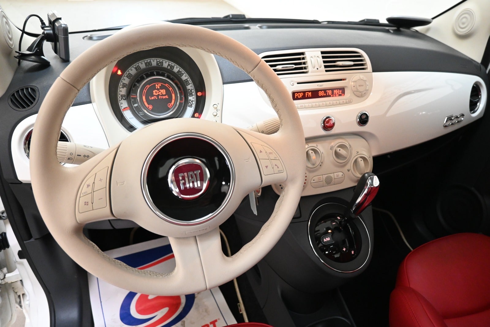 Fiat 500 Lounge aut.