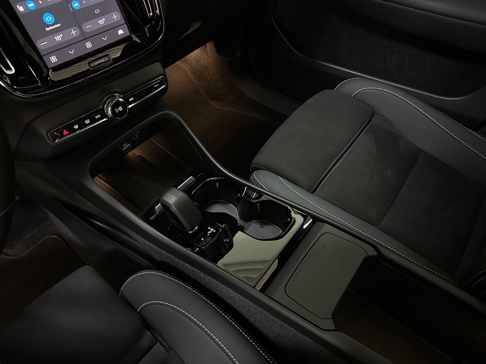 Billede af Volvo XC40  P6 ReCharge Ultimate