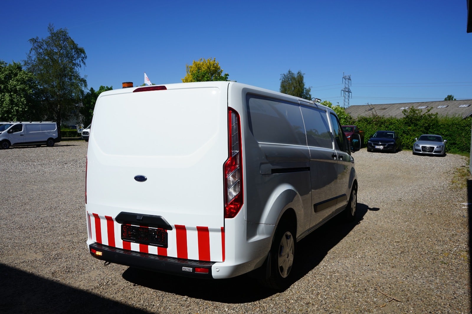 Billede af Ford Transit Custom 300L 2,0 TDCi 130 Trend aut.