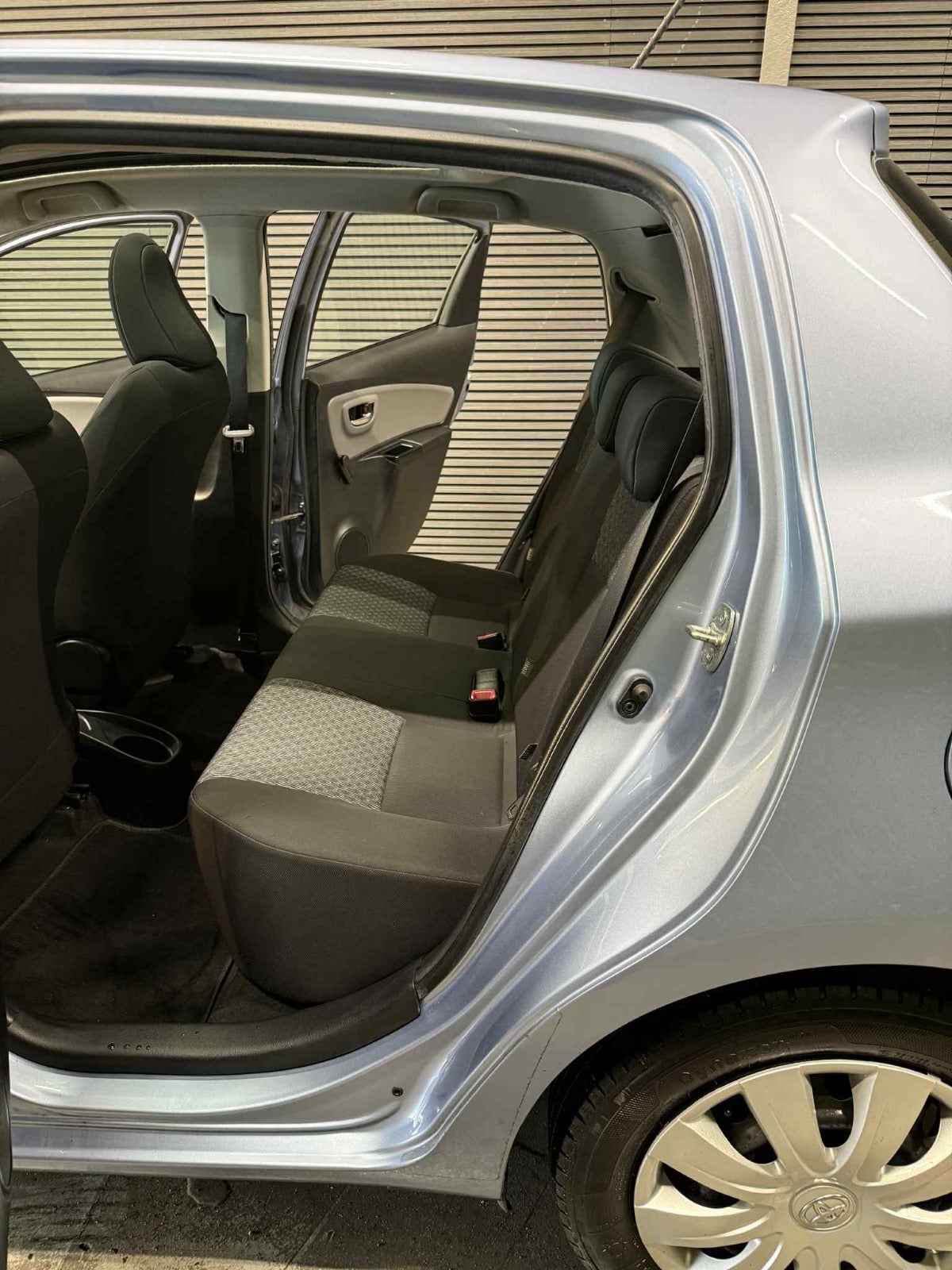 Billede af Toyota Yaris 1,3 VVT-i Skyview