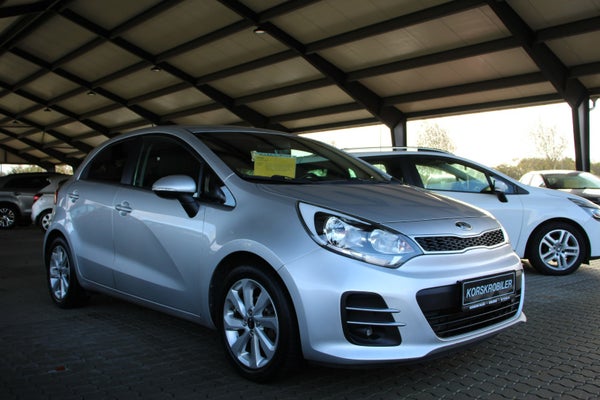 Kia Rio CVVT Limited