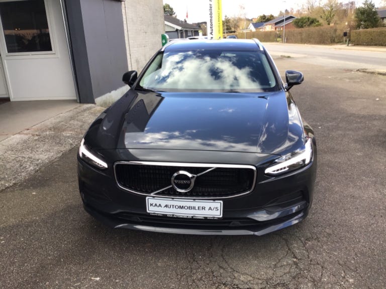 Volvo V90 D4 190 Momentum aut.