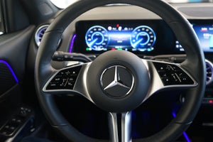 Mercedes EQB250+