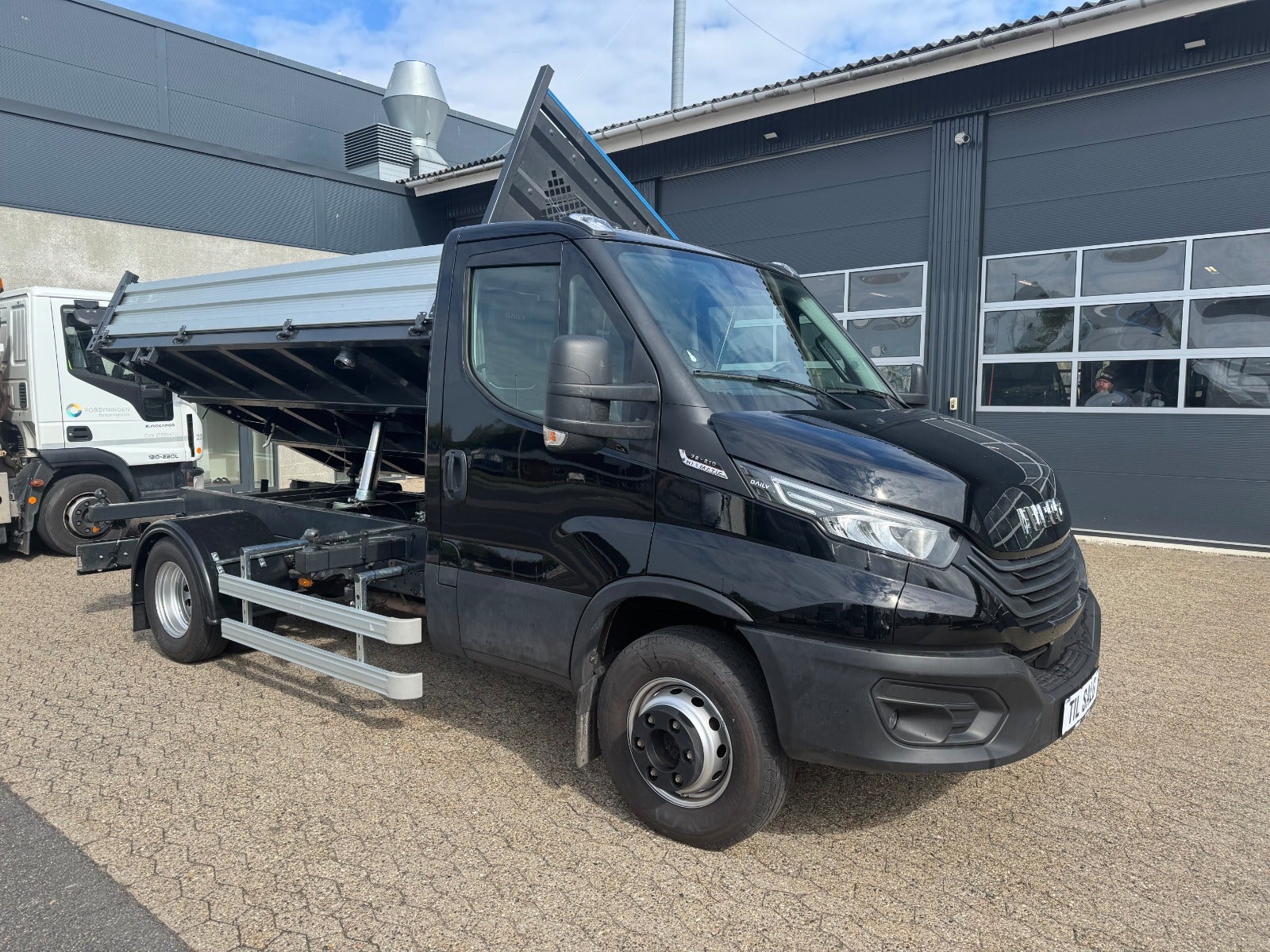 Billede af Iveco Daily 3,0 70C21H 4350mm Chassis AG8