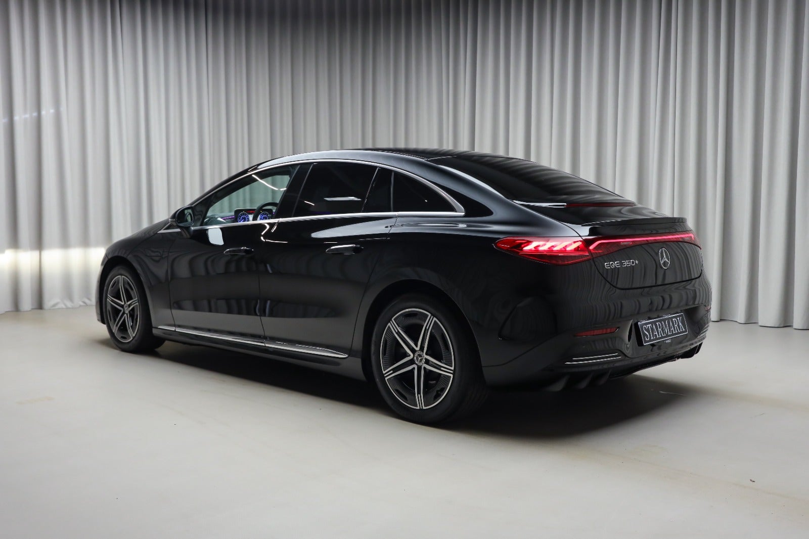 Mercedes-Benz EQE 350+ (3/8)