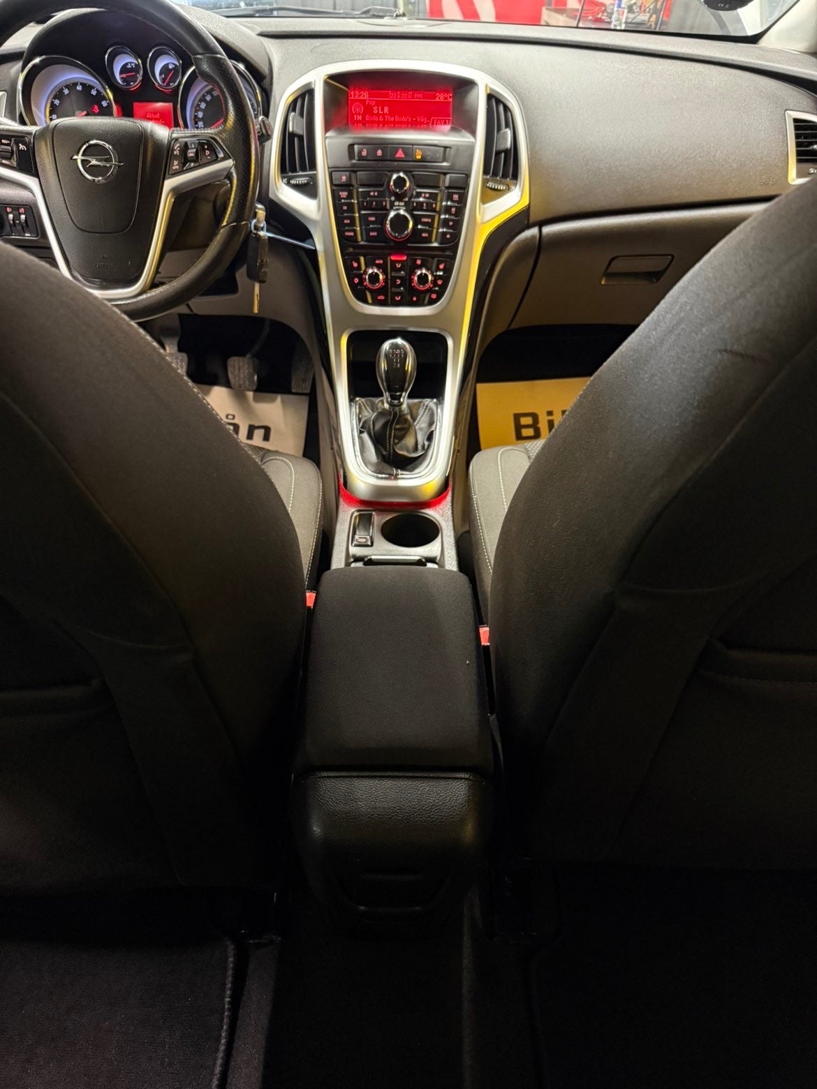 Billede af Opel Astra 1,6 Sport Sports Tourer