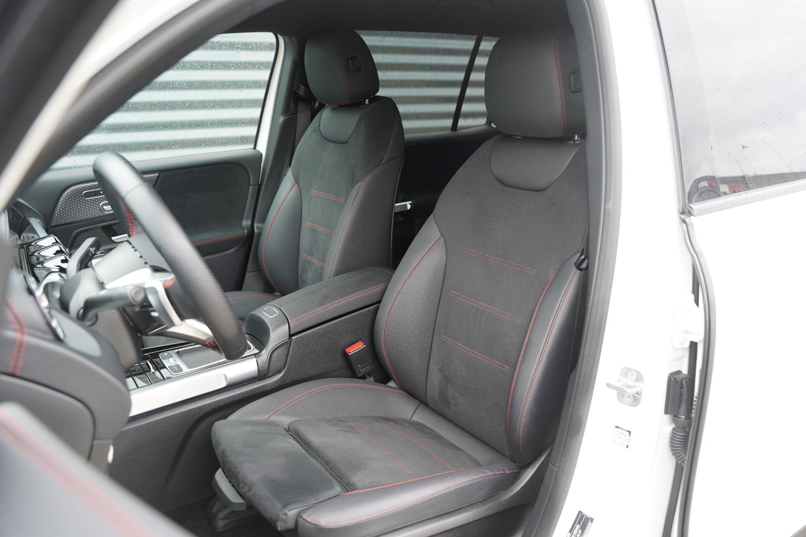 Billede af Mercedes EQB300  AMG Line 4Matic