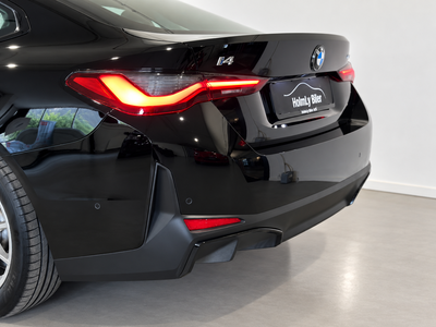 BMW i4 eDrive35