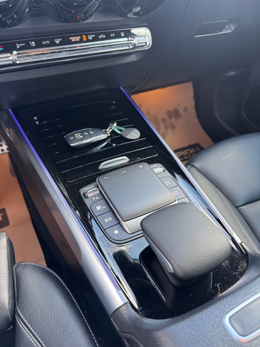 Billede af Mercedes EQB300  AMG Line 4Matic