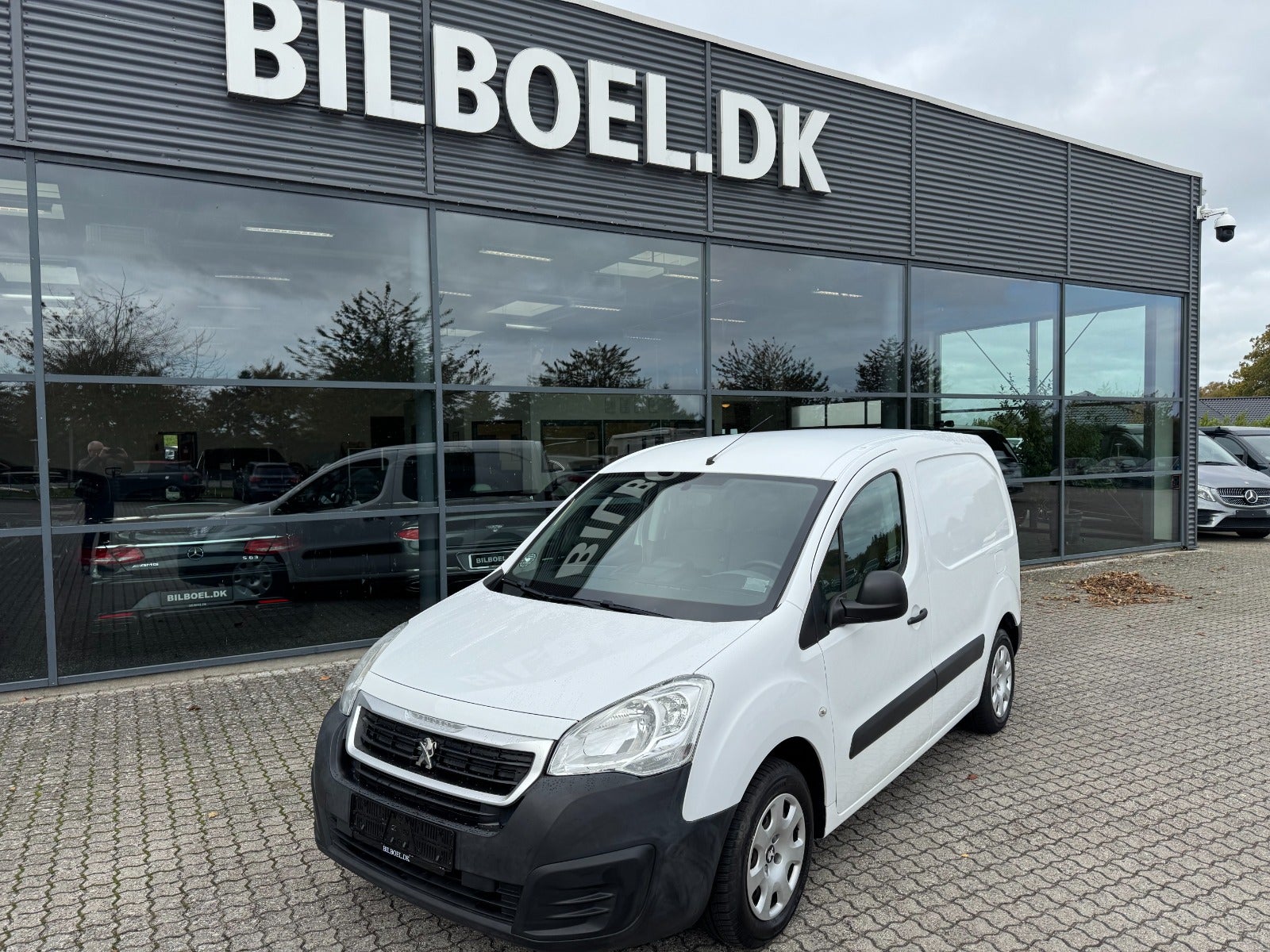 Peugeot Partner BlueHDi 100 L1 Flex Van