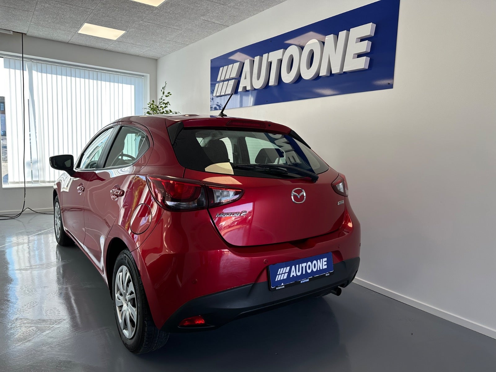 Mazda 2 2016