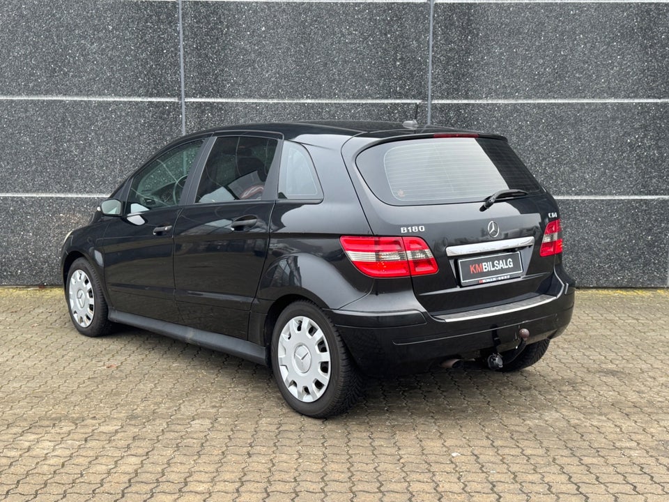 Mercedes B180, Billede 4