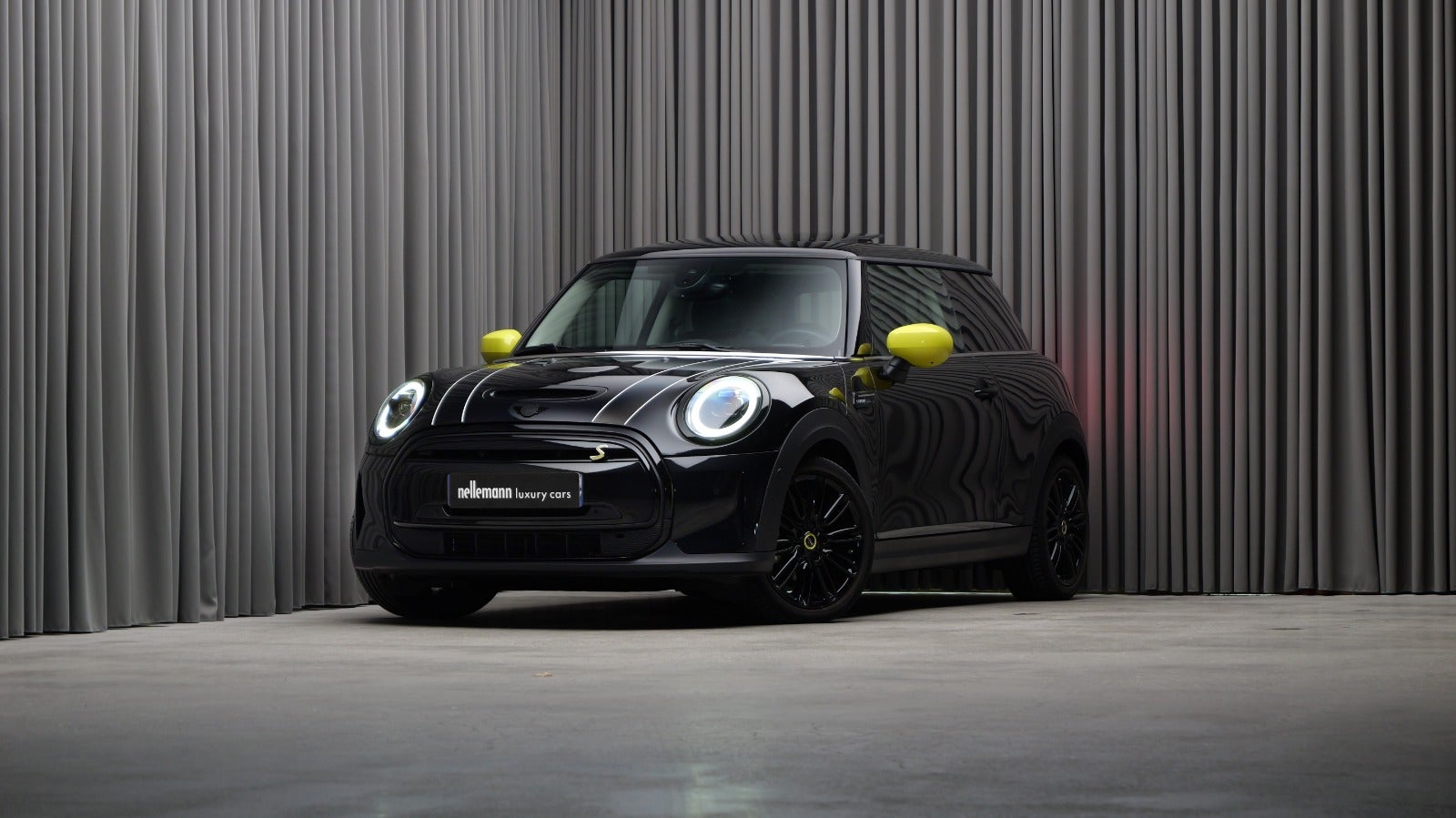 MINI Cooper SE Collection