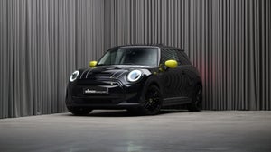 MINI Cooper SE Collection