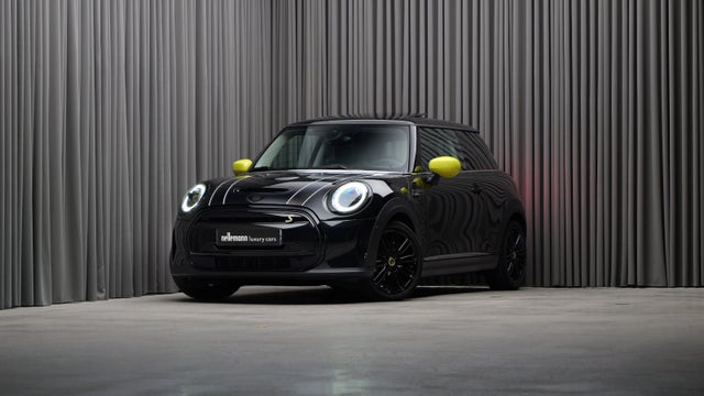 MINI Cooper SE Collection