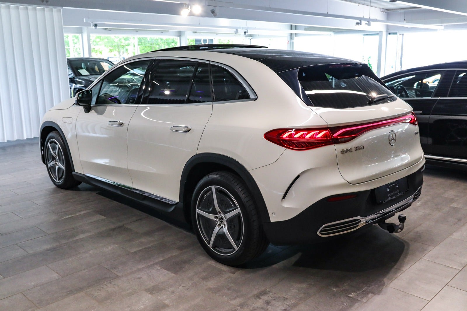 Billede af Mercedes EQE350 SUV  AMG Premium 4Matic