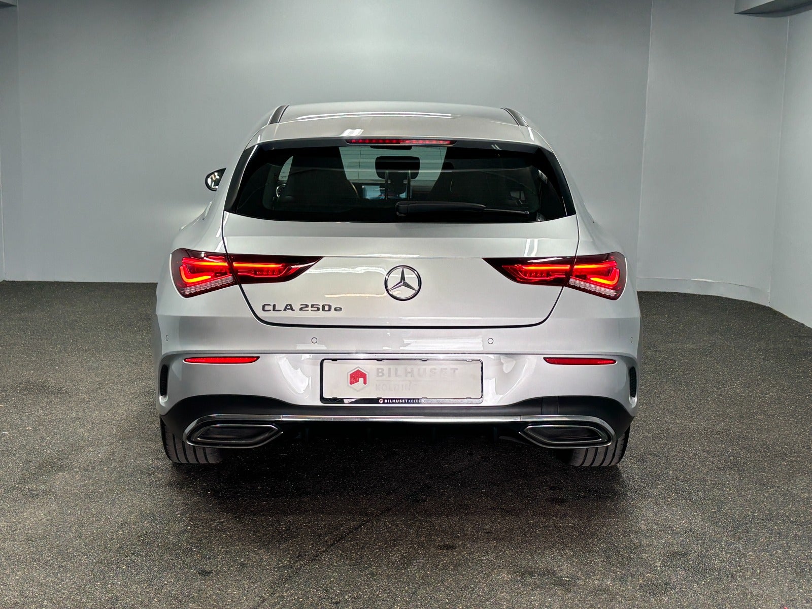 Billede af Mercedes CLA250 e 1,3 AMG Line Shooting Brake aut.