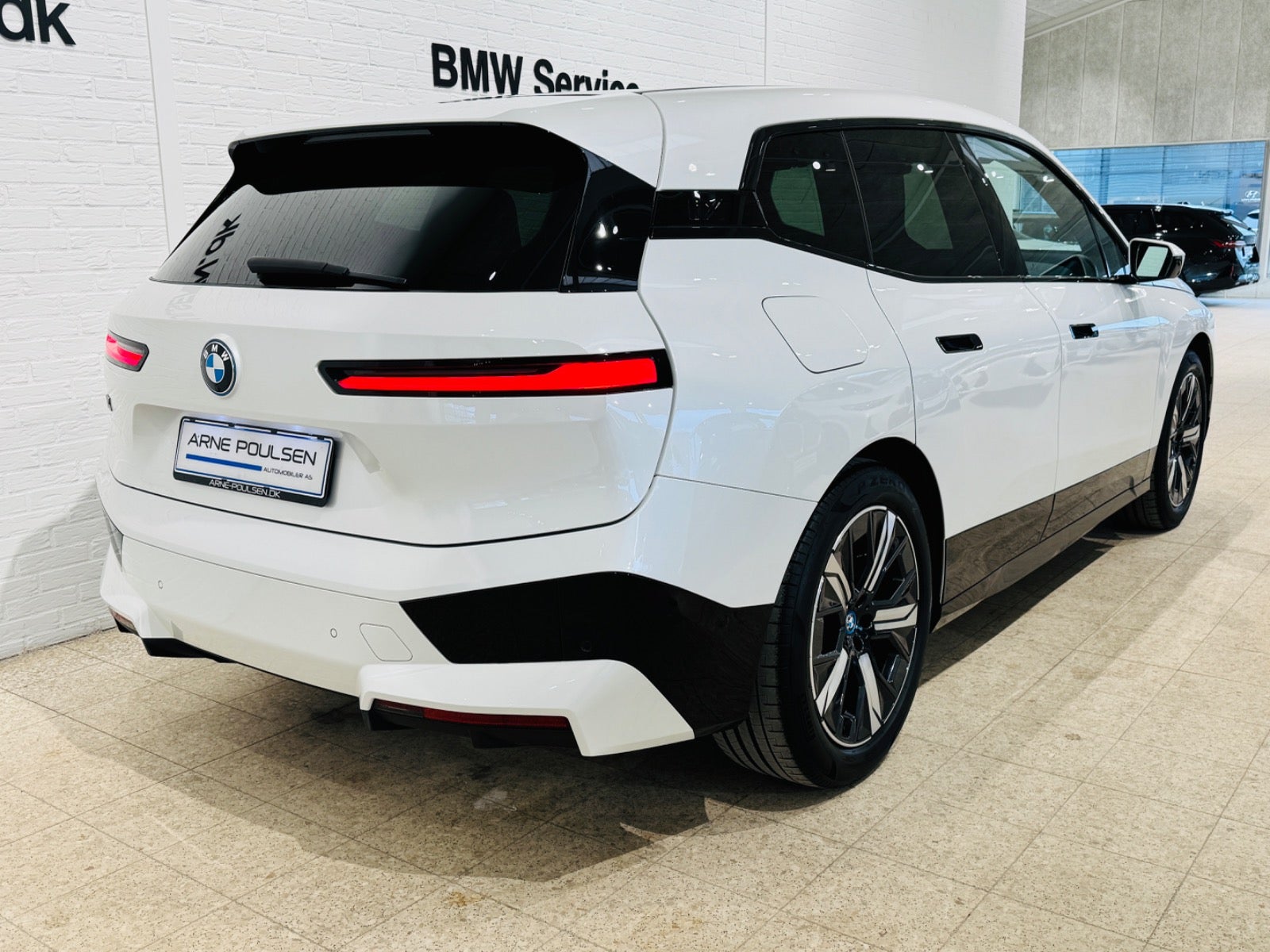 BMW iX  xDrive40 Supercharged,  5-dørs