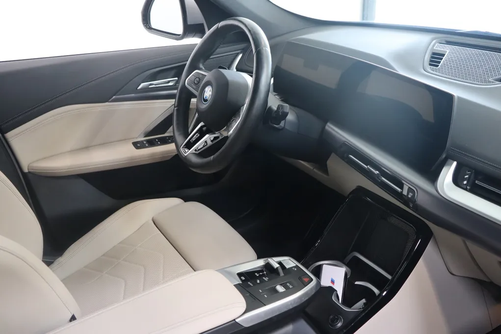 BMW iX1 xDrive30 M-Sport