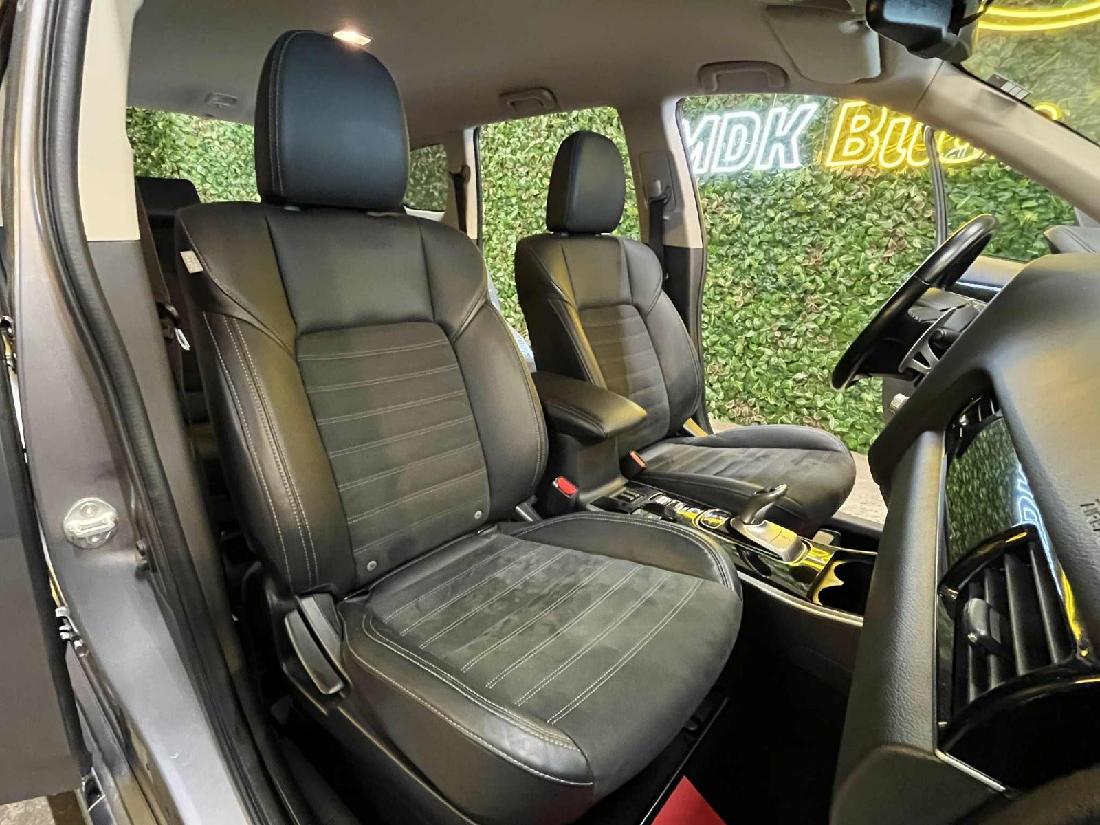 Billede af Mitsubishi Outlander 2,4 PHEV Intense CVT 4WD