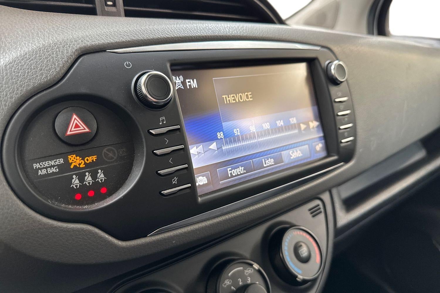 Billede af Toyota Yaris 1,0 VVT-i T1