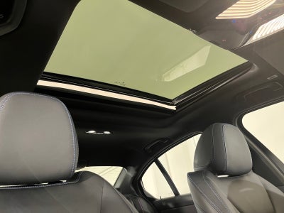 BMW 330e M-Sport aut.