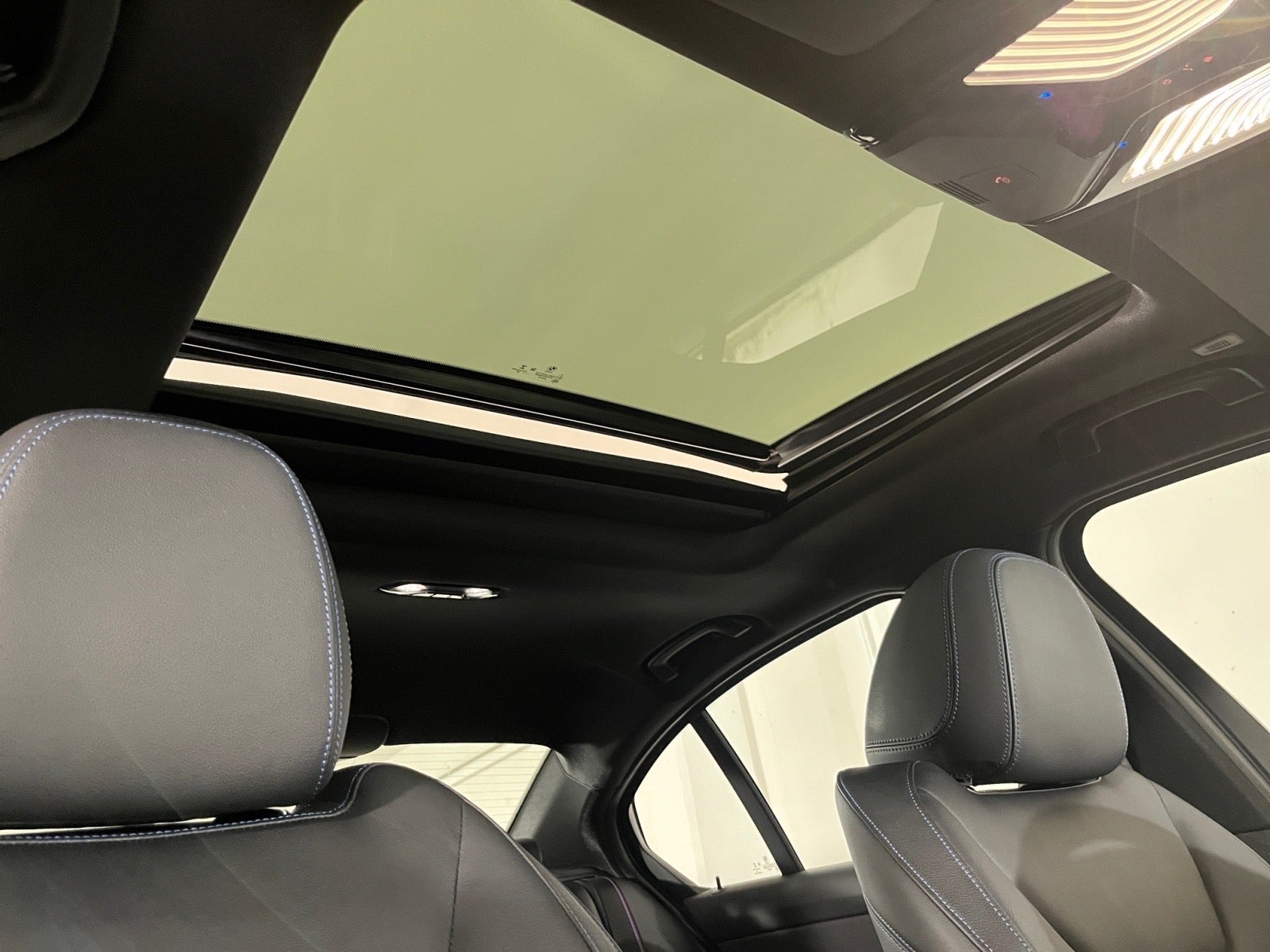 BMW 330e M-Sport aut.