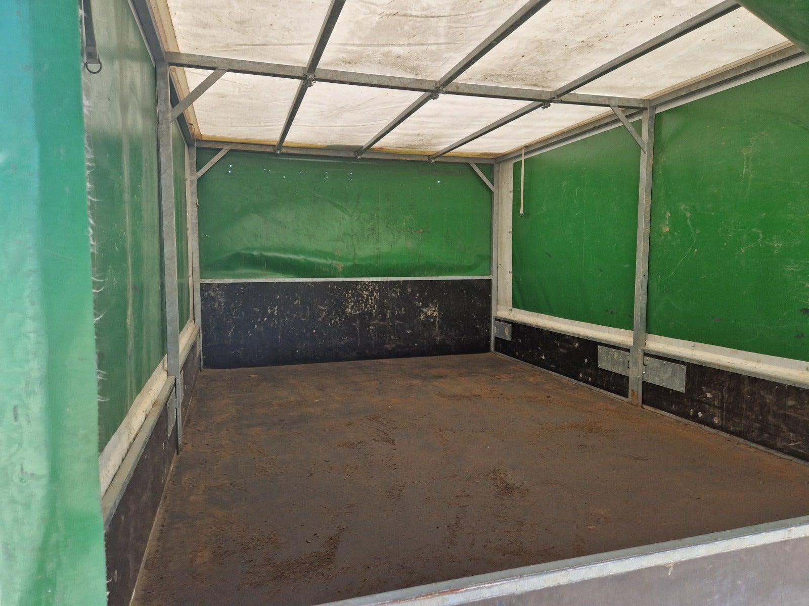 Billede af Renault Master III T35 2,3 dCi 165 Db.Kab m/lad RWD