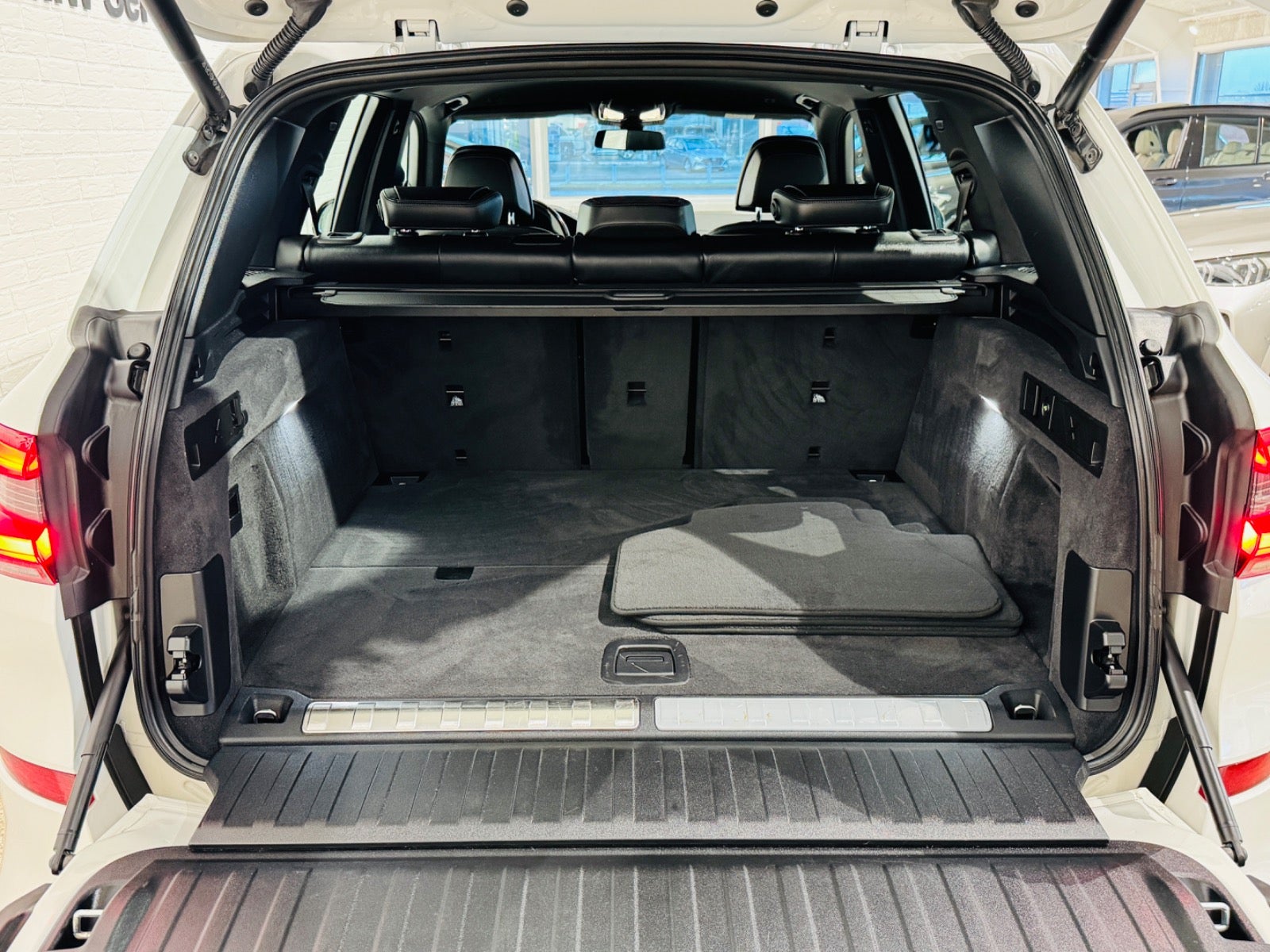 BMW X5 3,0 xDrive45e M-Sport aut.,  5-dørs