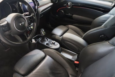 MINI Cooper SE Experience