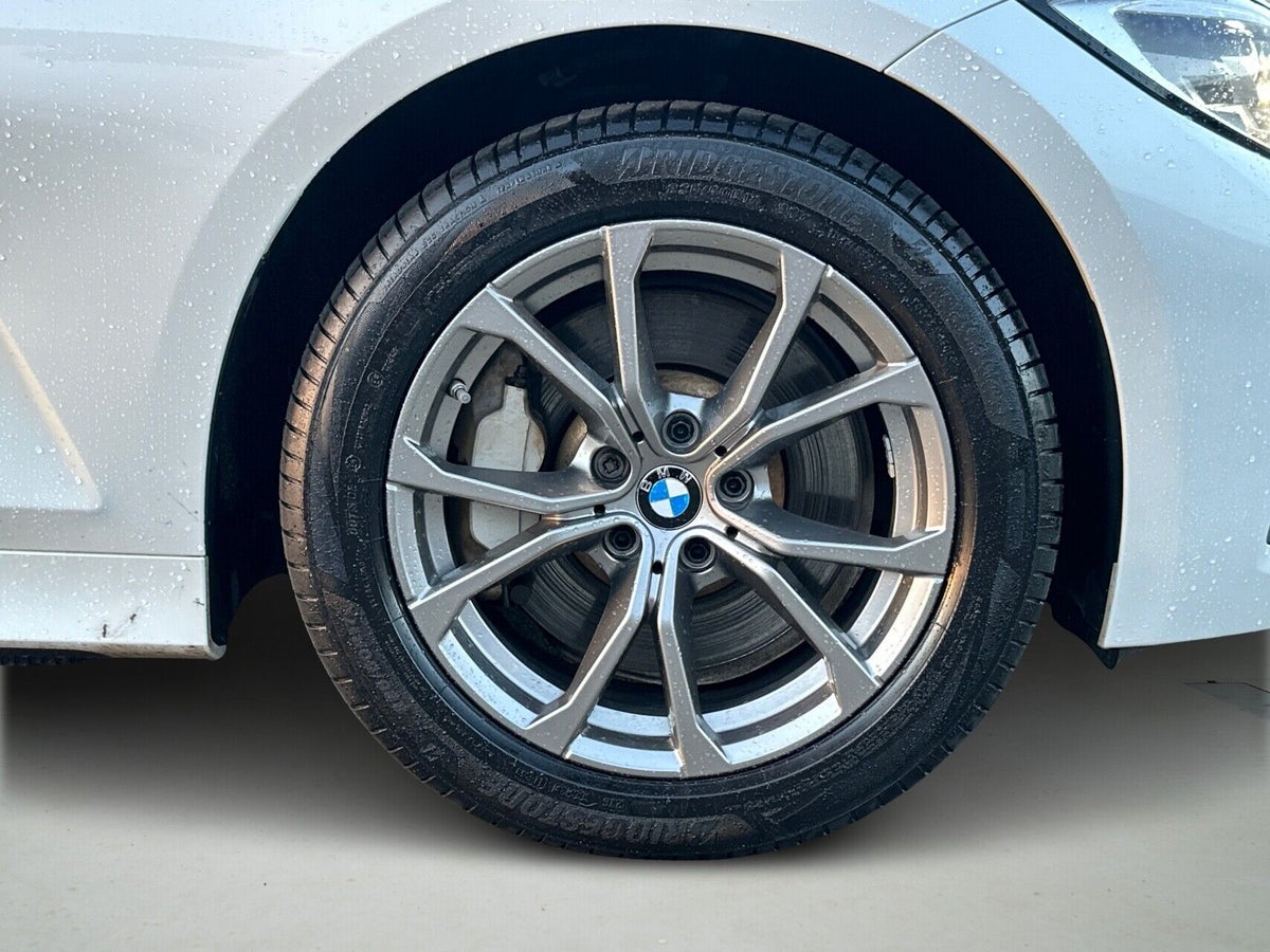 BMW 330e Touring Sport Line aut. billede 8