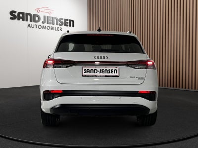 Audi Q4 e-tron S-line quattro Van