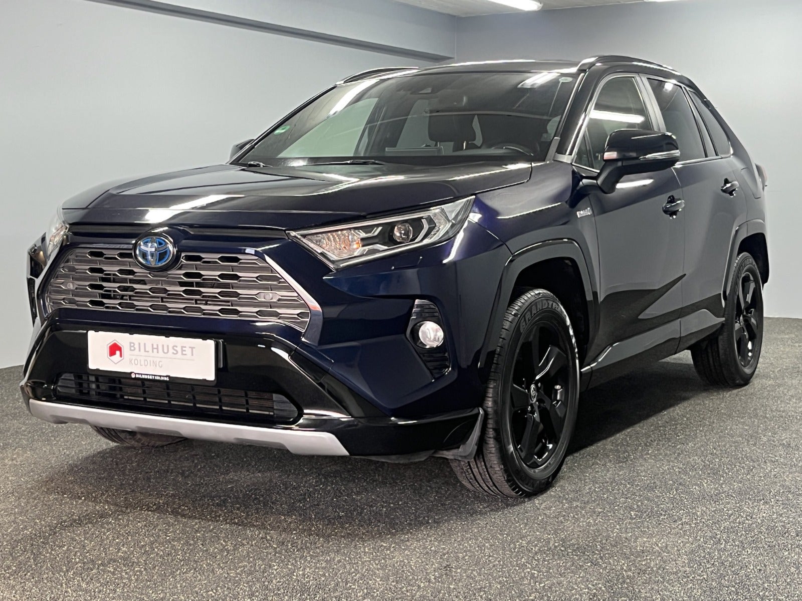 Toyota RAV4 2,5 Hybrid H3 Style Smart MDS