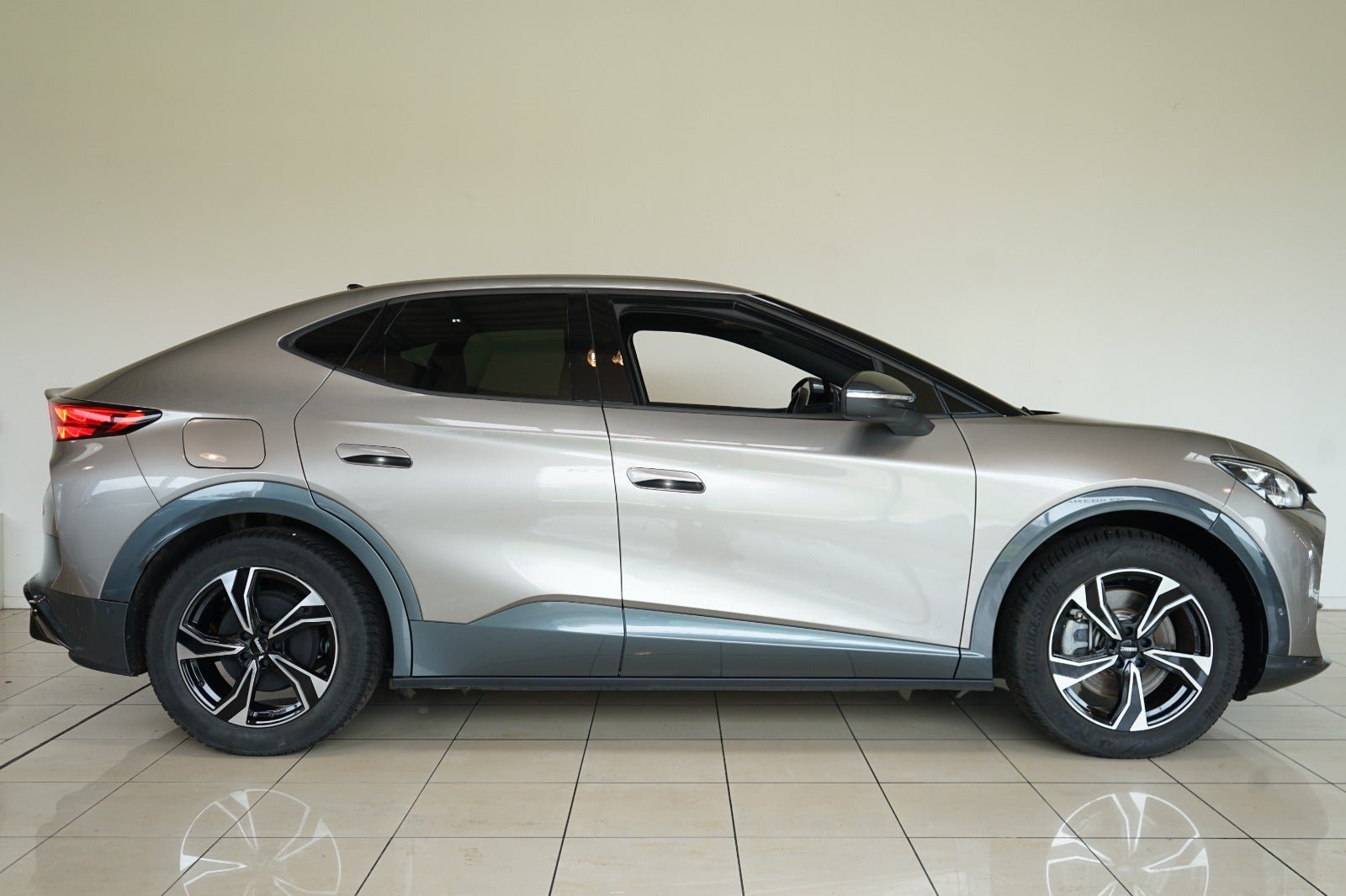 Cupra Tavascan