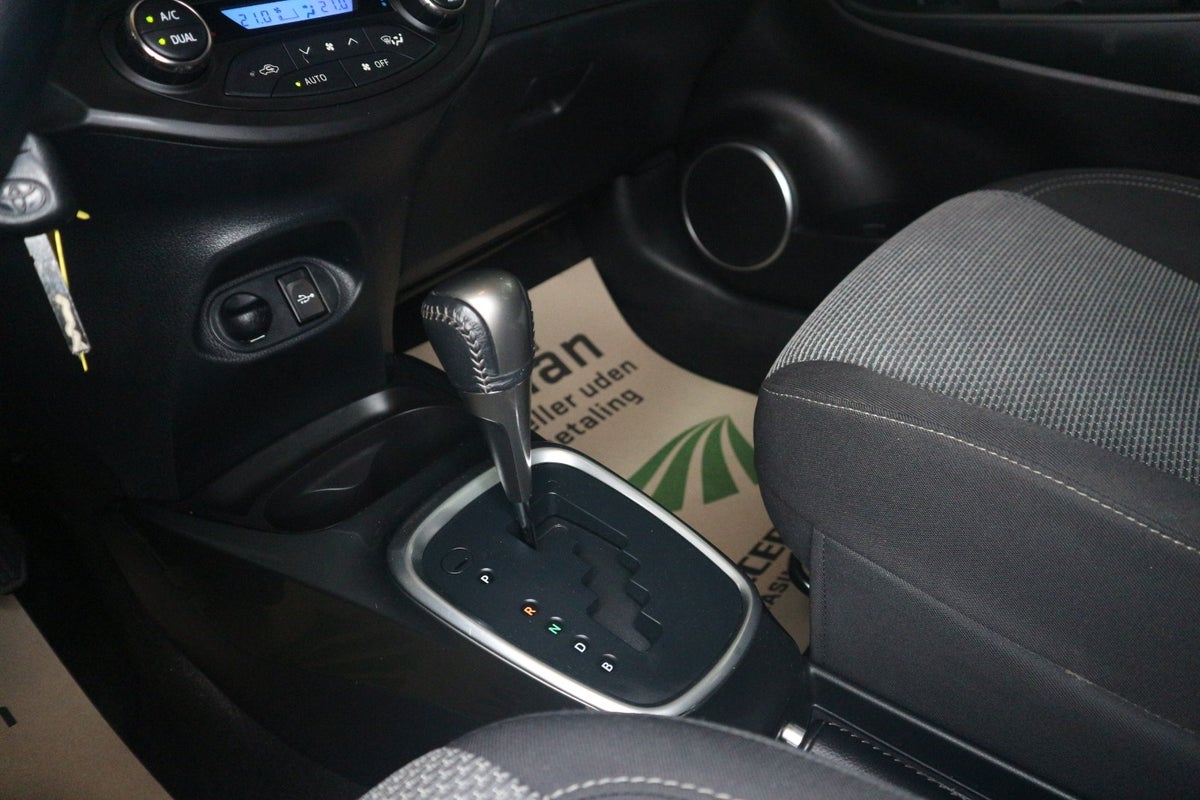 Toyota Yaris Hybrid H2 Touch e-CVT